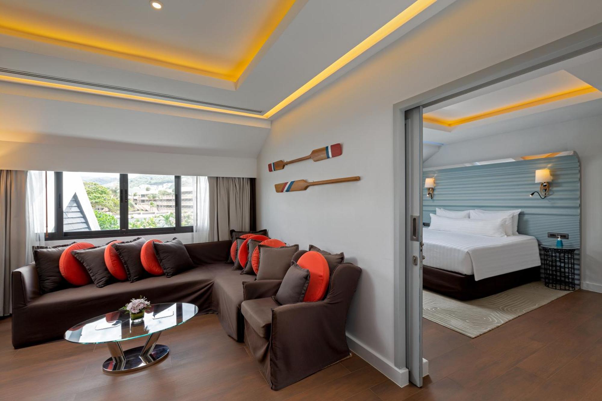 The Boathouse Phuket-Sha Plus Pantai Kata Bagian luar foto