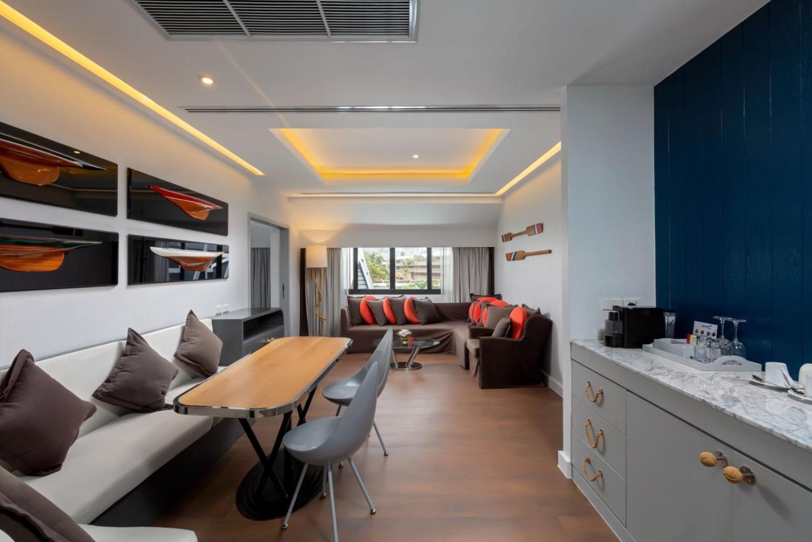 The Boathouse Phuket-Sha Plus Pantai Kata Bagian luar foto